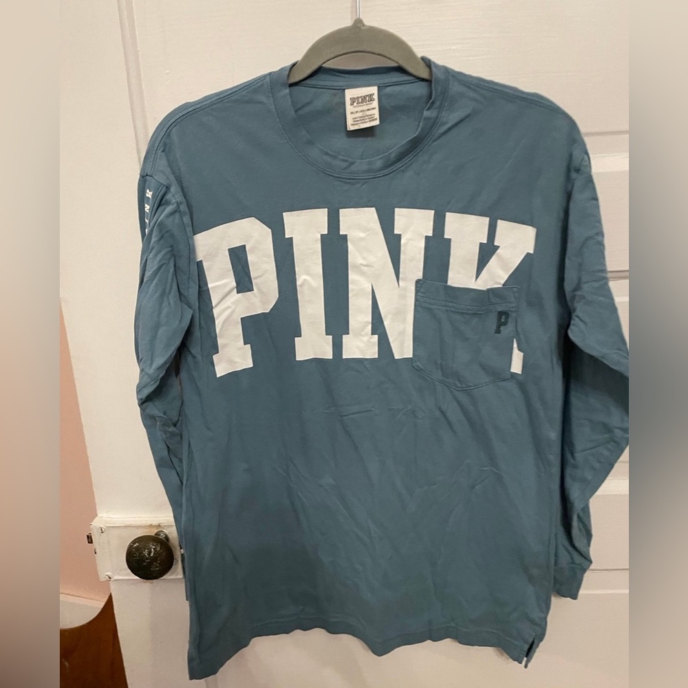 PINK Long Sleeve Tshirt Large Spellout Size XS
